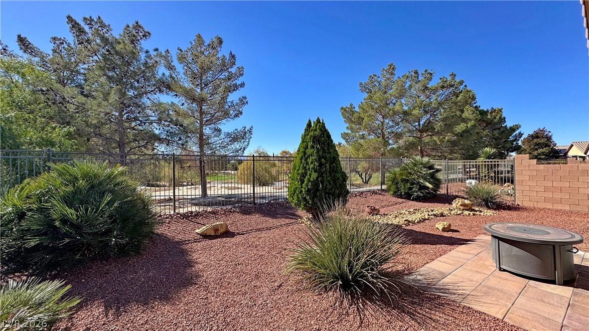 5225 Lilia Avenue Property Photo 7