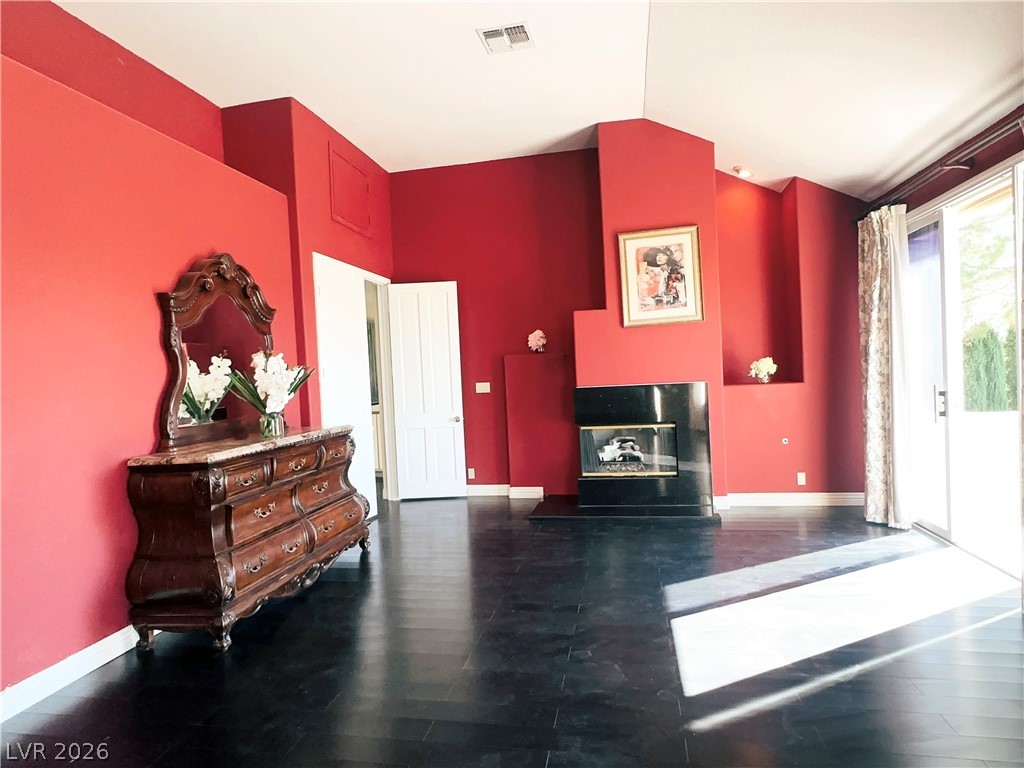 7829 Bermuda Dunes Avenue Property Photo 21