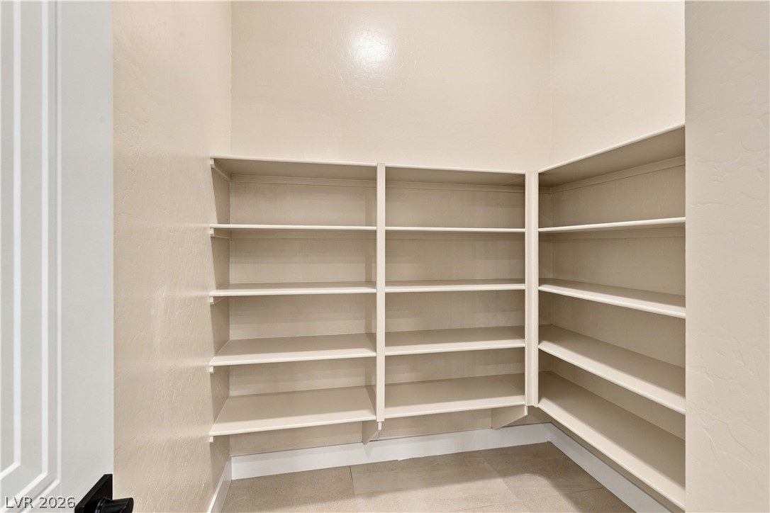 7585 West Pebble Road Property Photo 15