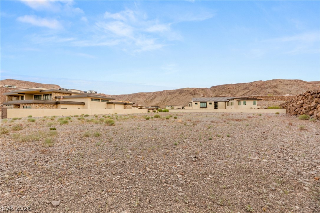 25 Sanctuary Peak Court Property Photo 19