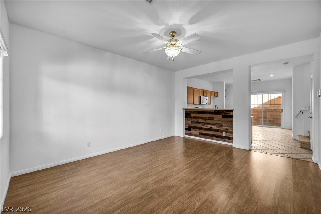 9960 Star Lake Avenue Property Photo 4