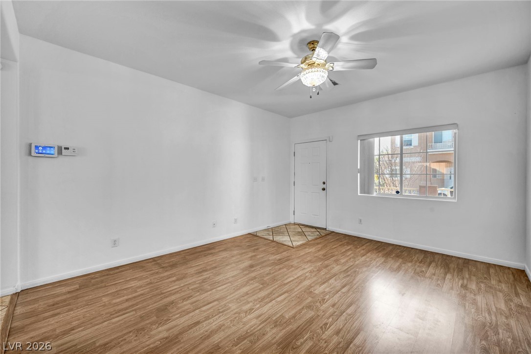 9960 Star Lake Avenue Property Photo 7