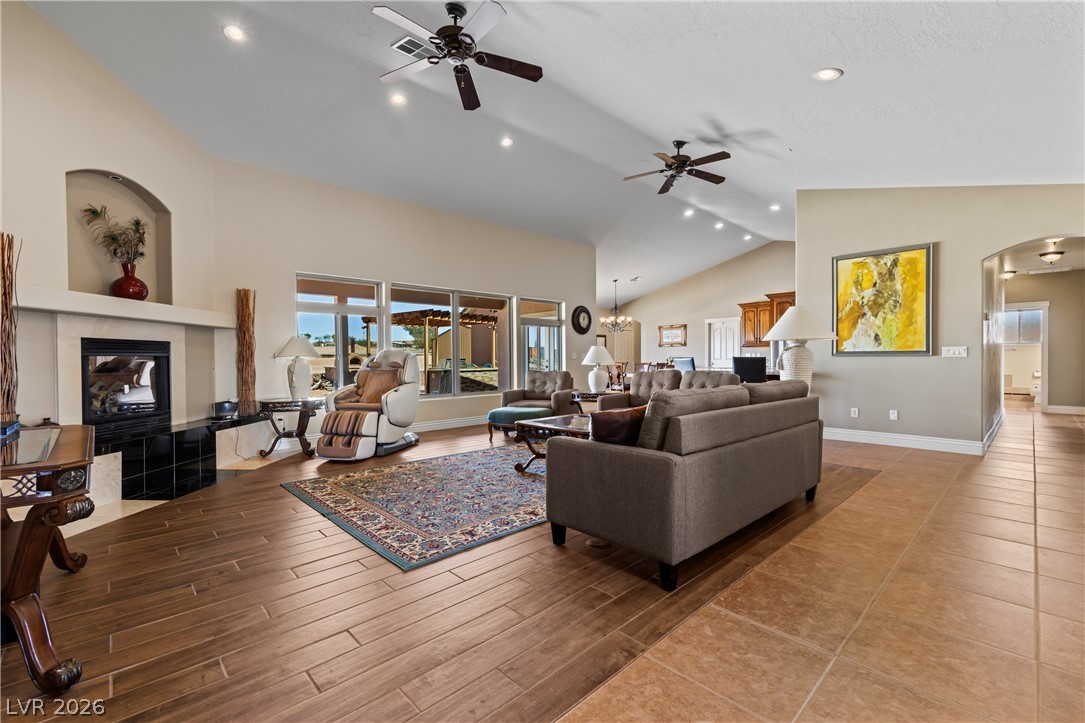 770 Arrow Avenue Property Photo 16