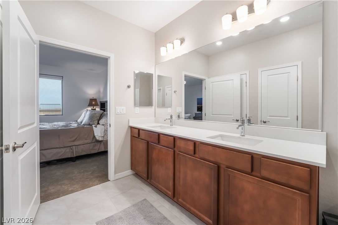 10216 Chrysolite Place Property Photo 18