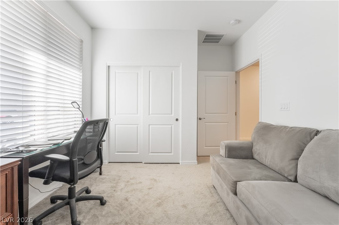10216 Chrysolite Place Property Photo 19
