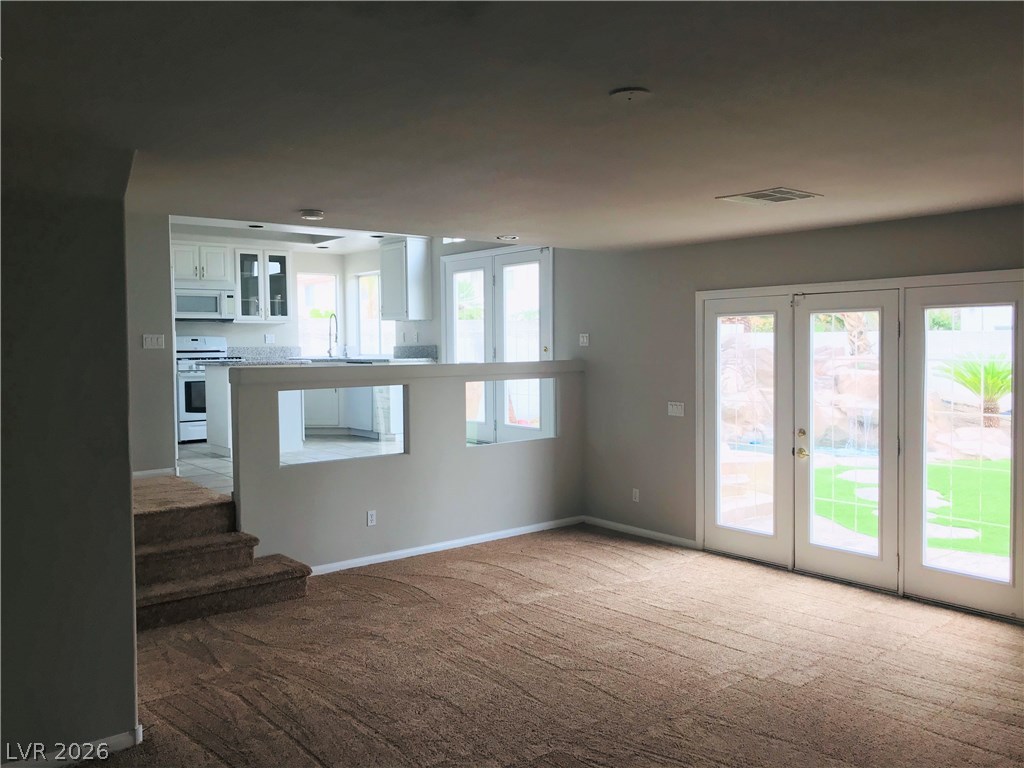8608 Copper Knoll Avenue Property Photo 13