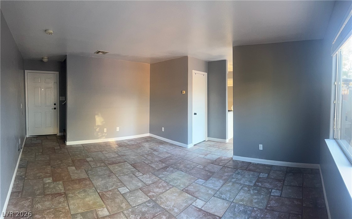 736 Spotted Eagle Street Property Photo 4