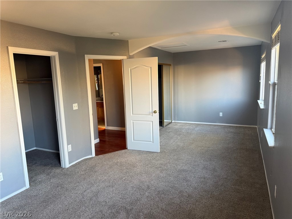 736 Spotted Eagle Street Property Photo 9