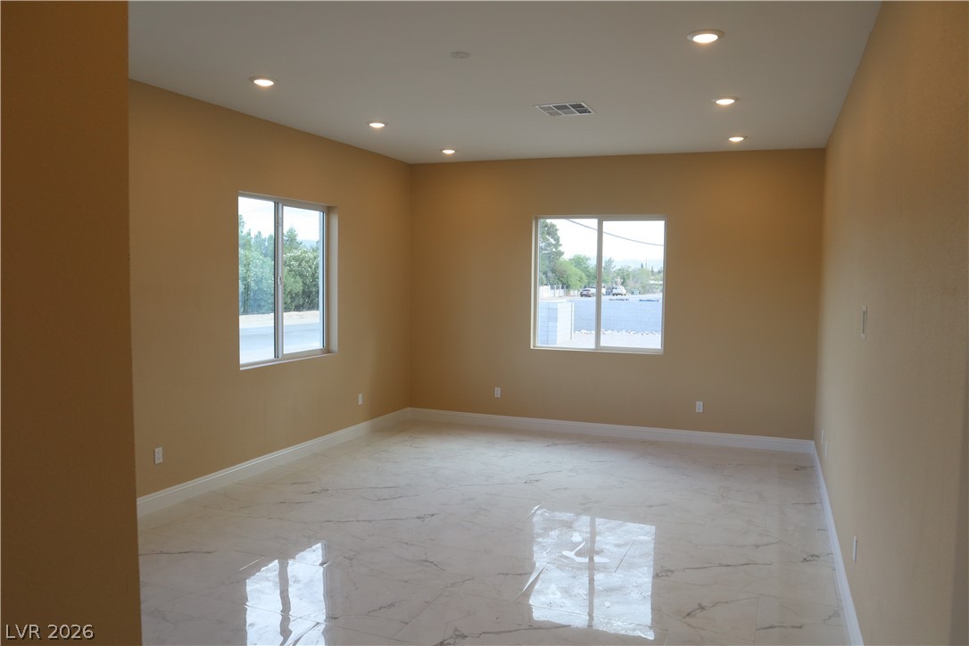 197 East Shelbourne Avenue Property Photo 66
