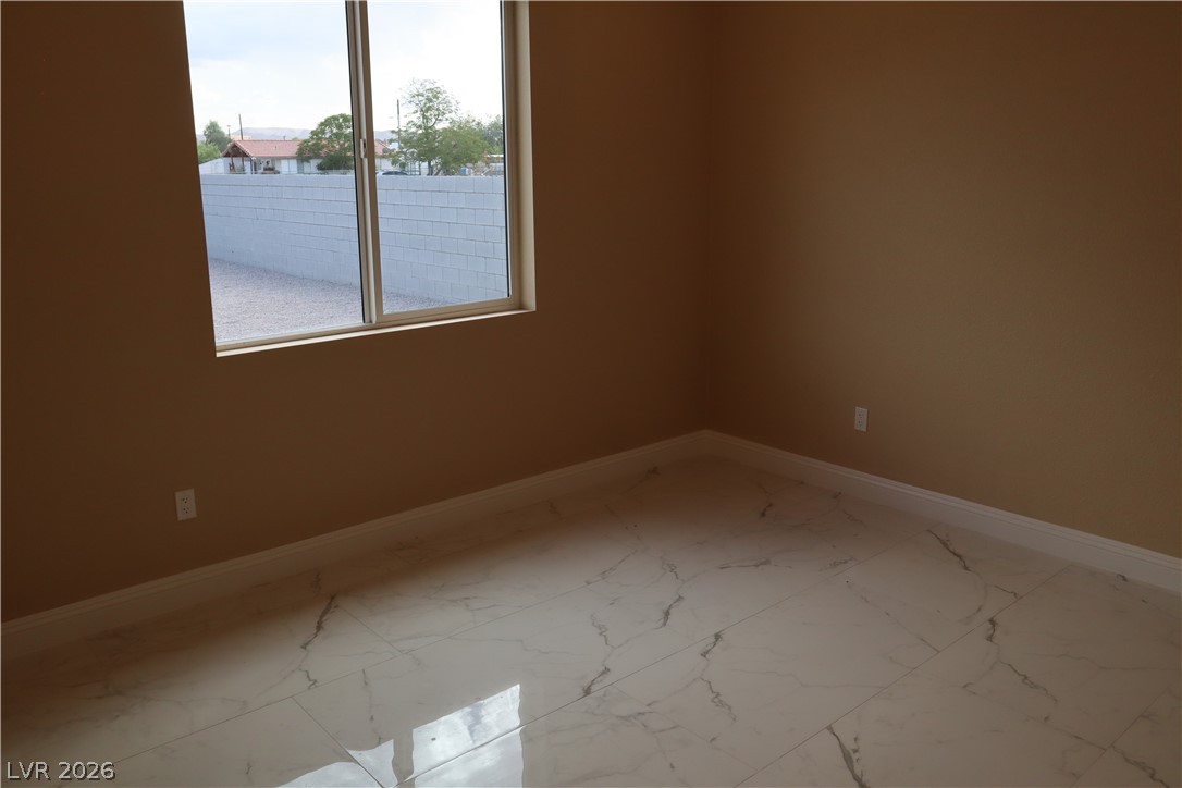 197 East Shelbourne Avenue Property Photo 74
