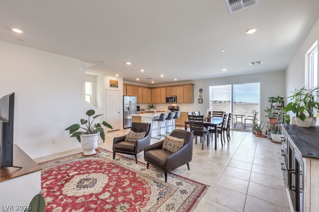 2416 Bellinzona Place Property Photo 2
