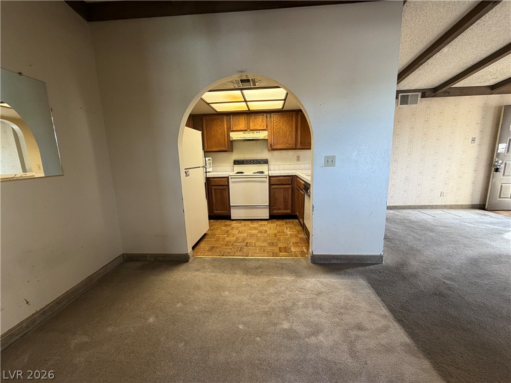 6121 West Oakey Boulevard D Property Photo 13