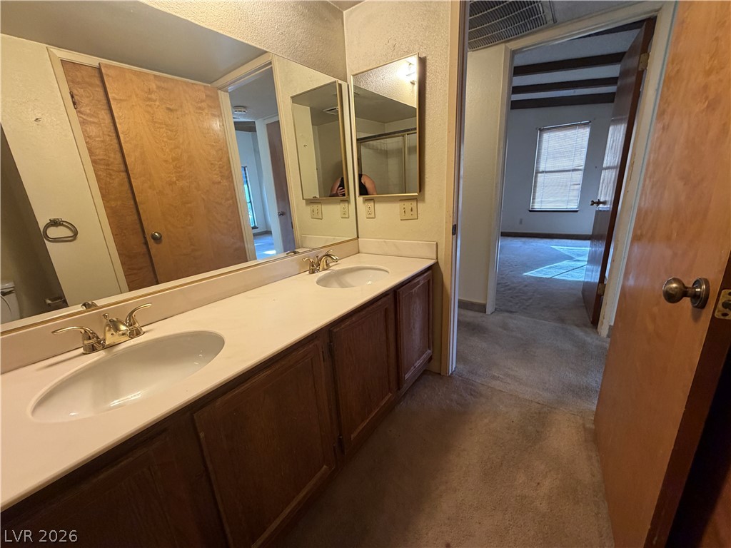 6121 West Oakey Boulevard D Property Photo 24