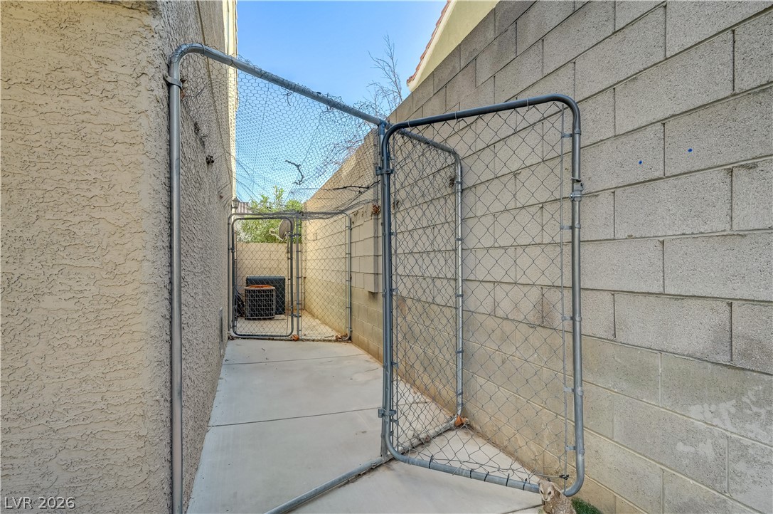 10012 Long Cattle Avenue Property Photo 67