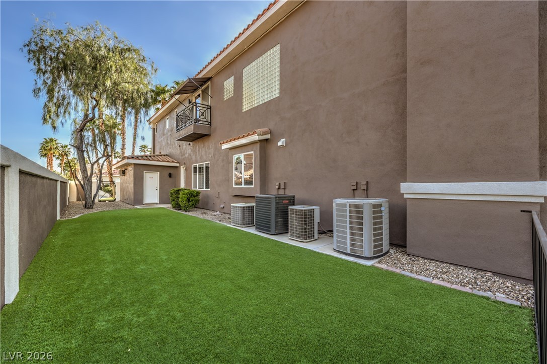 7520 Captains Harbor Drive Property Photo 16