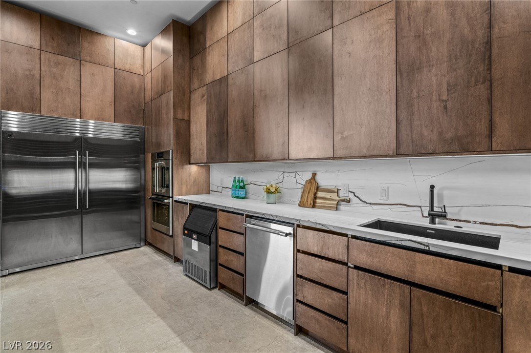 9 Stonecutter Court Property Photo 17