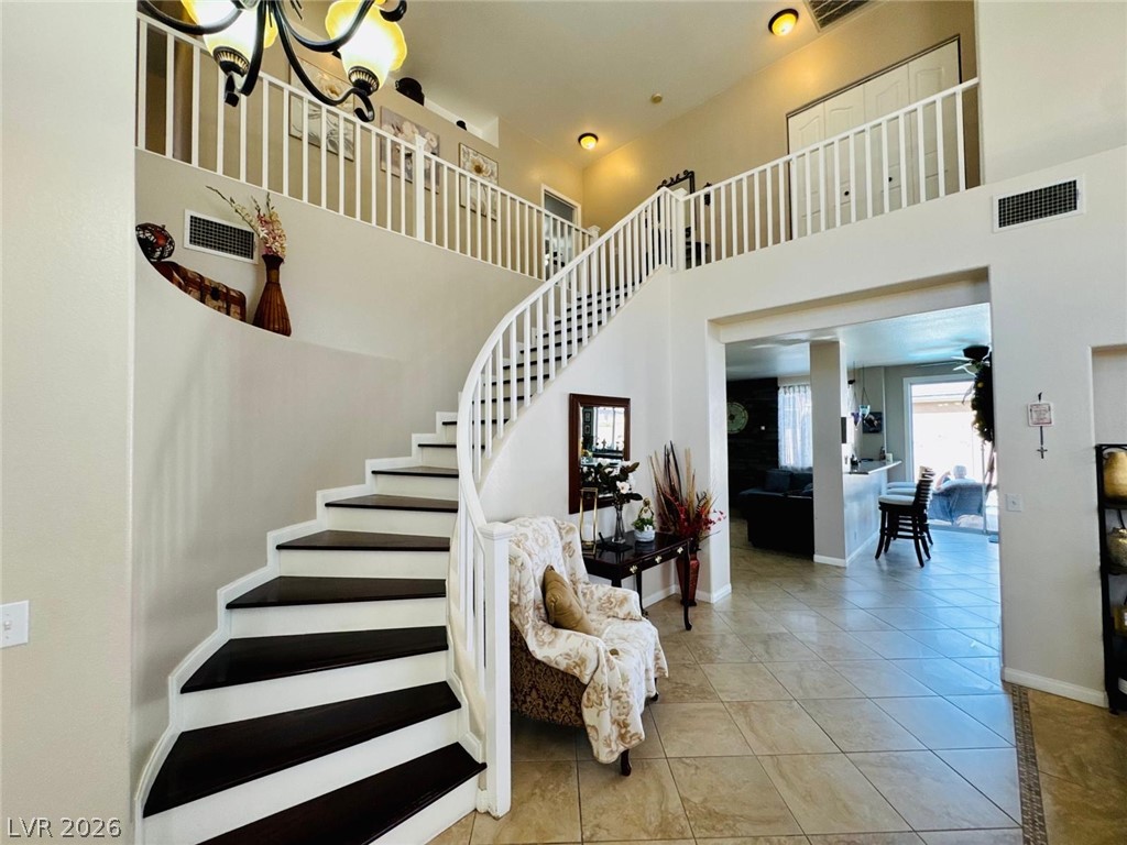 6900 Fruit Flower Avenue Property Photo 3