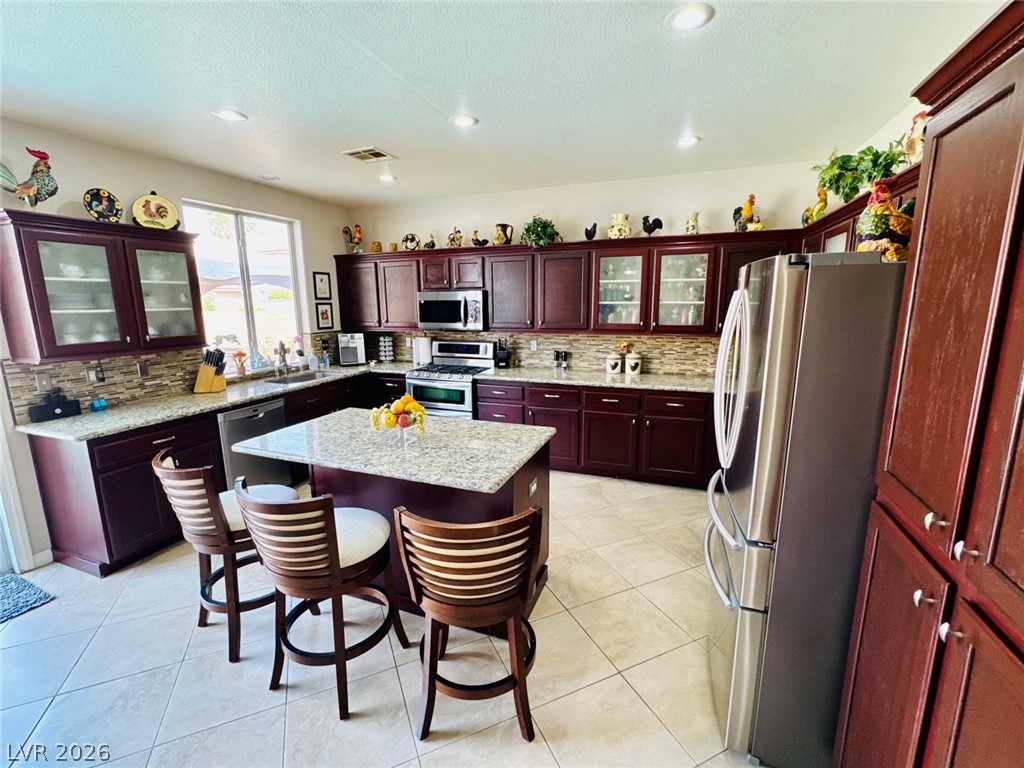 6900 Fruit Flower Avenue Property Photo 8