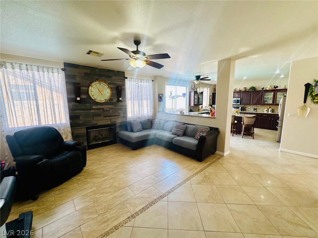 6900 Fruit Flower Avenue Property Photo 14