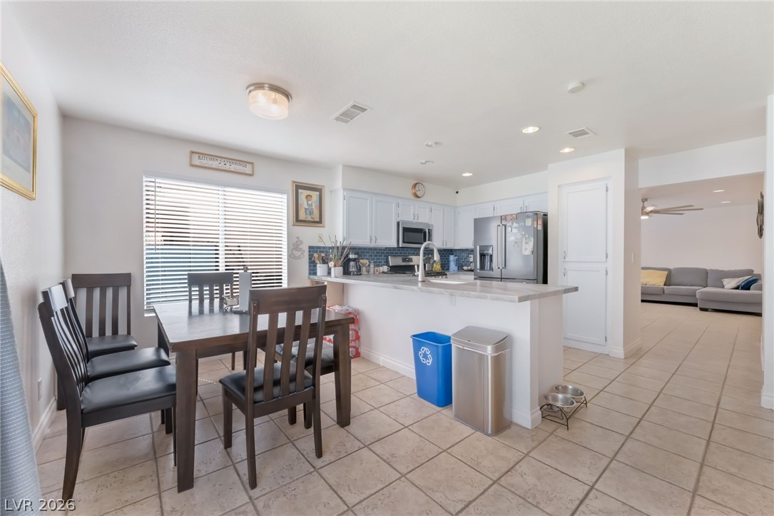 4140 Hazelridge Drive Property Photo 10