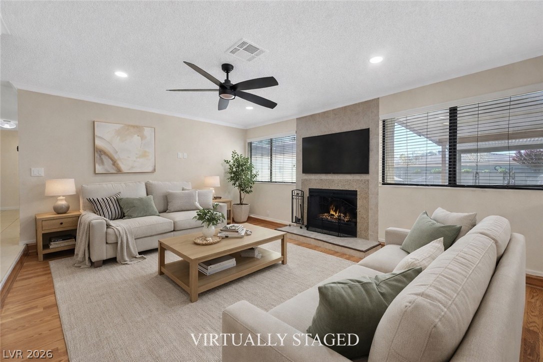 1021 Jimmy Circle Property Photo 5