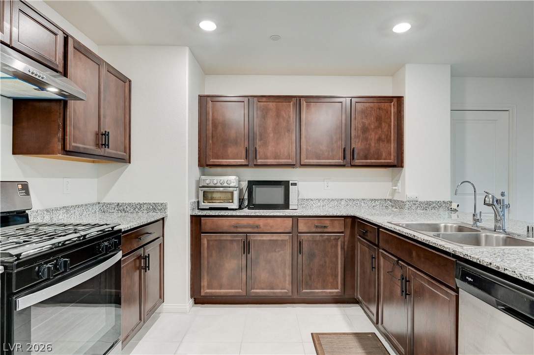 3653 Portici Lane Property Photo 18