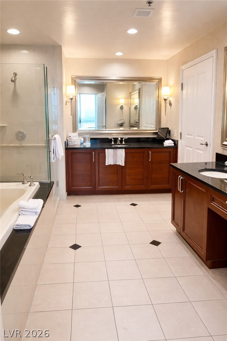 145 East Harmon Avenue 1502 Property Photo 8