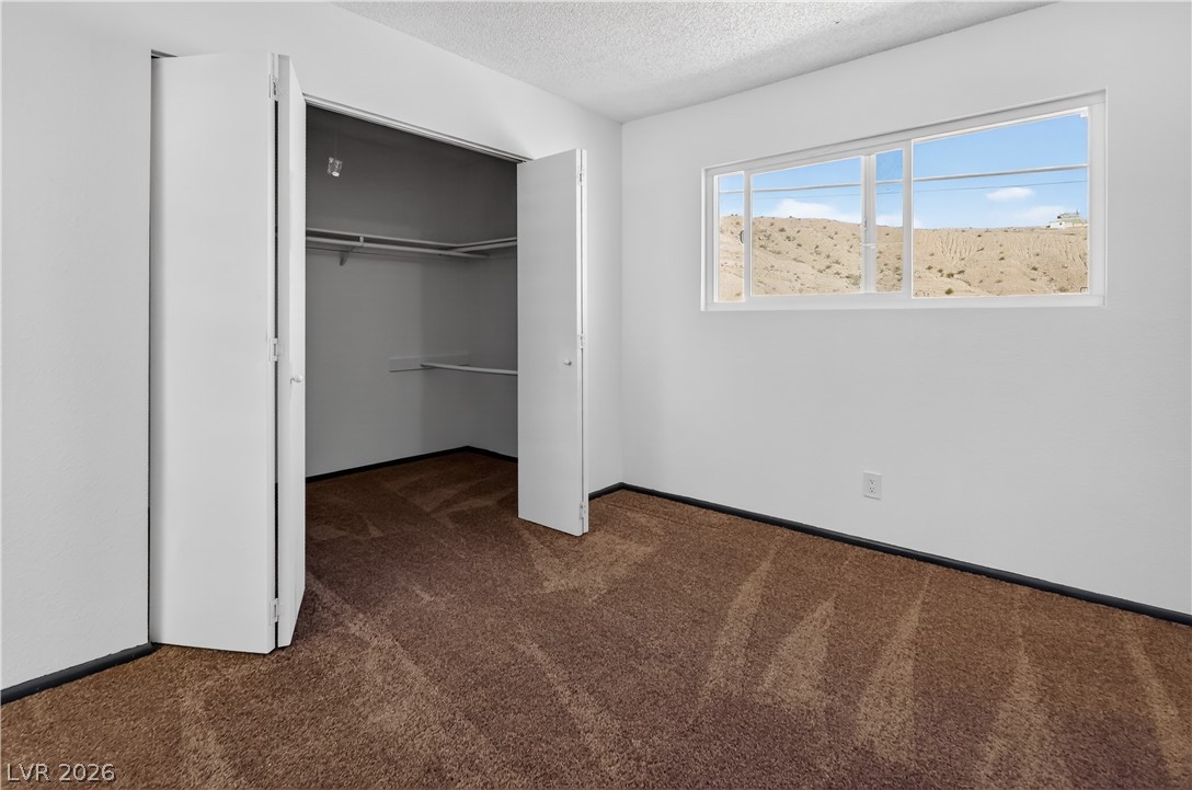 204 Sundance Shores Drive Property Photo 18