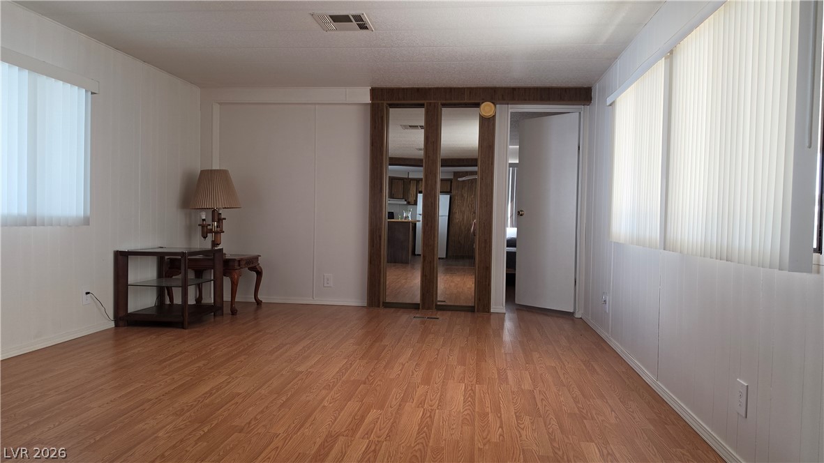 4633 East Royal Ridge Boulevard Property Photo 21