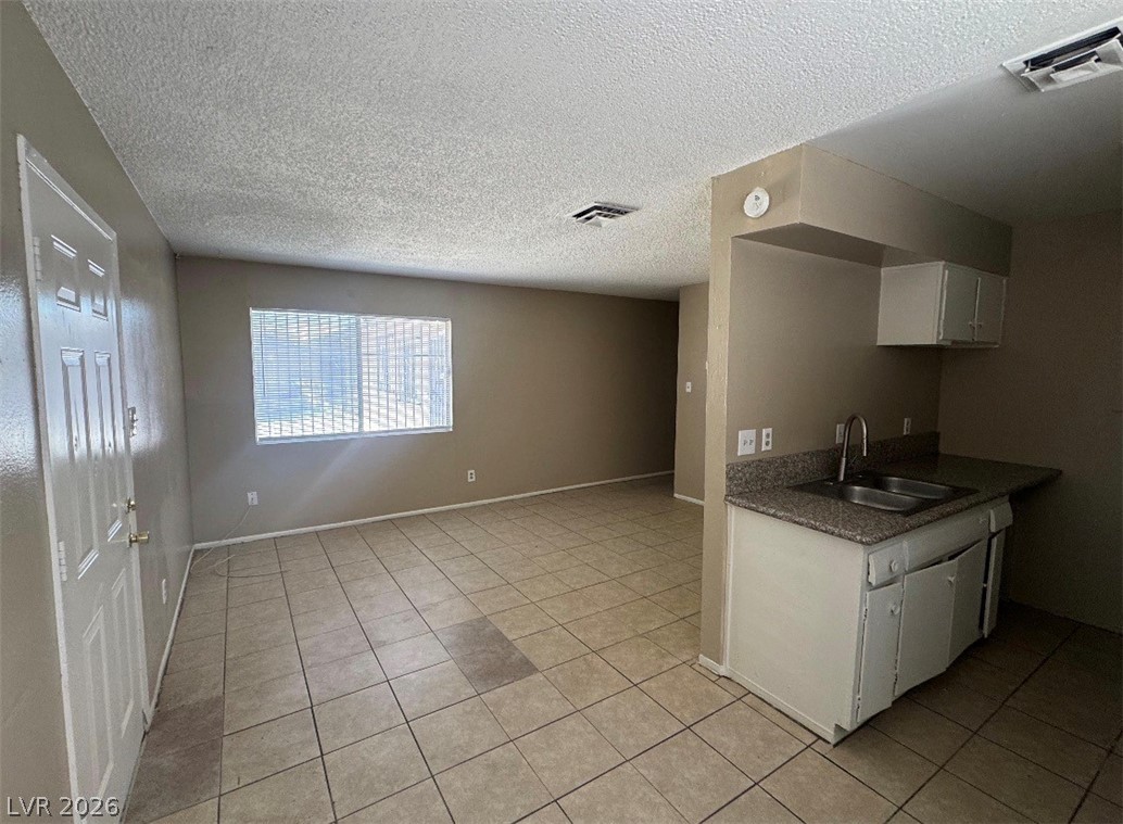 2505 Cedar Avenue 1 Property Photo 3