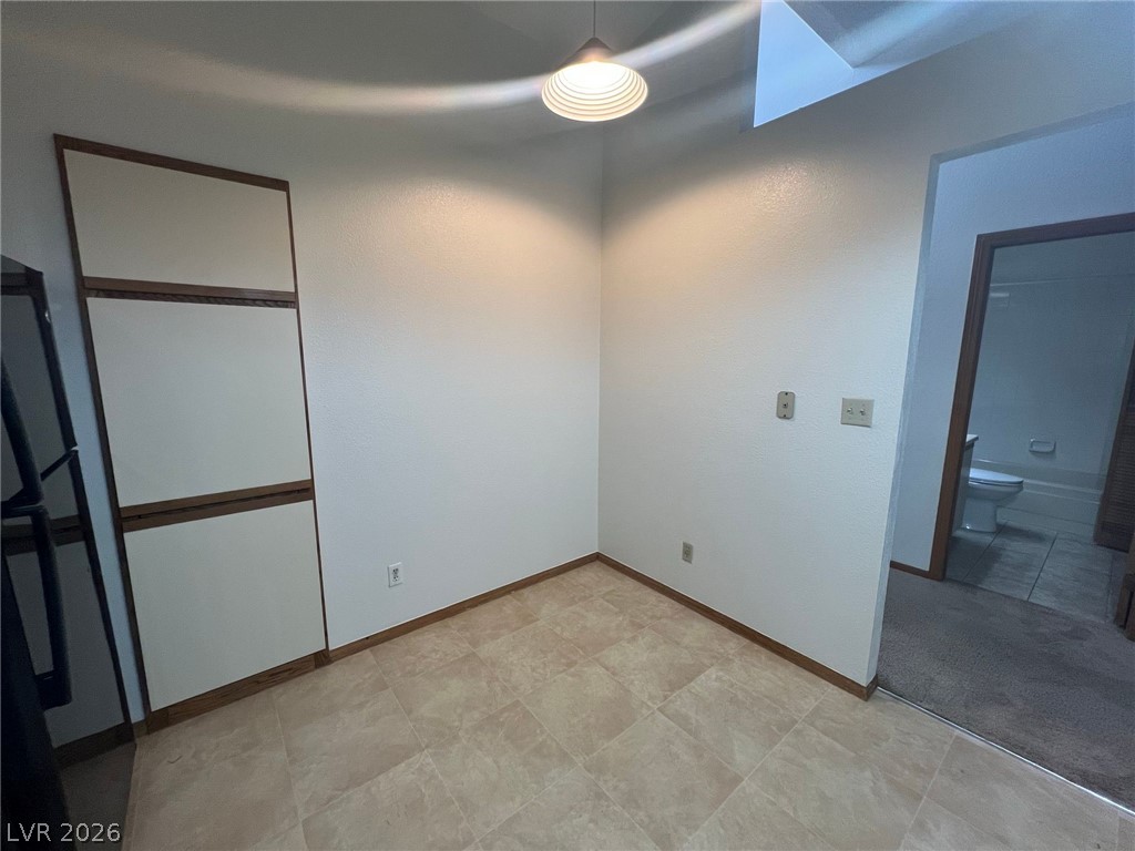 5205 Orchard Hills Avenue Property Photo 8