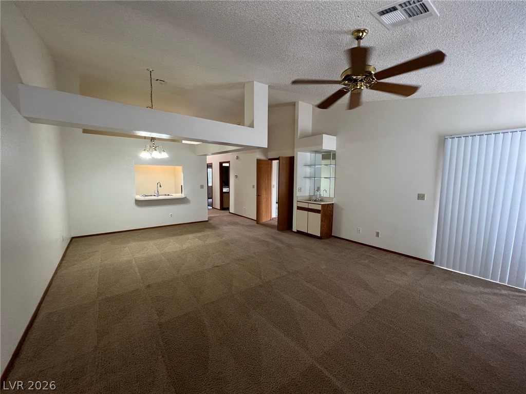 5205 Orchard Hills Avenue Property Photo 9