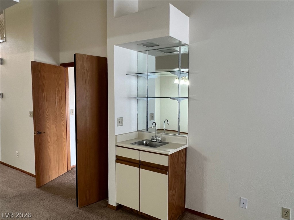 5205 Orchard Hills Avenue Property Photo 10