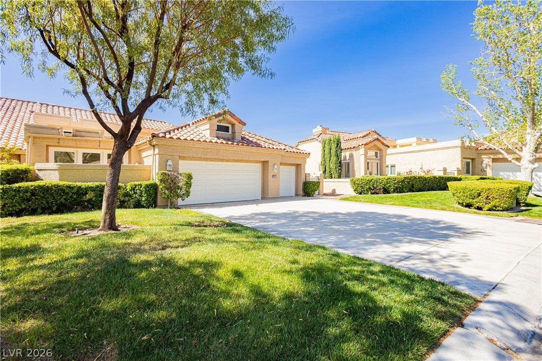 7937 Harbour Towne Avenue Property Photo 4