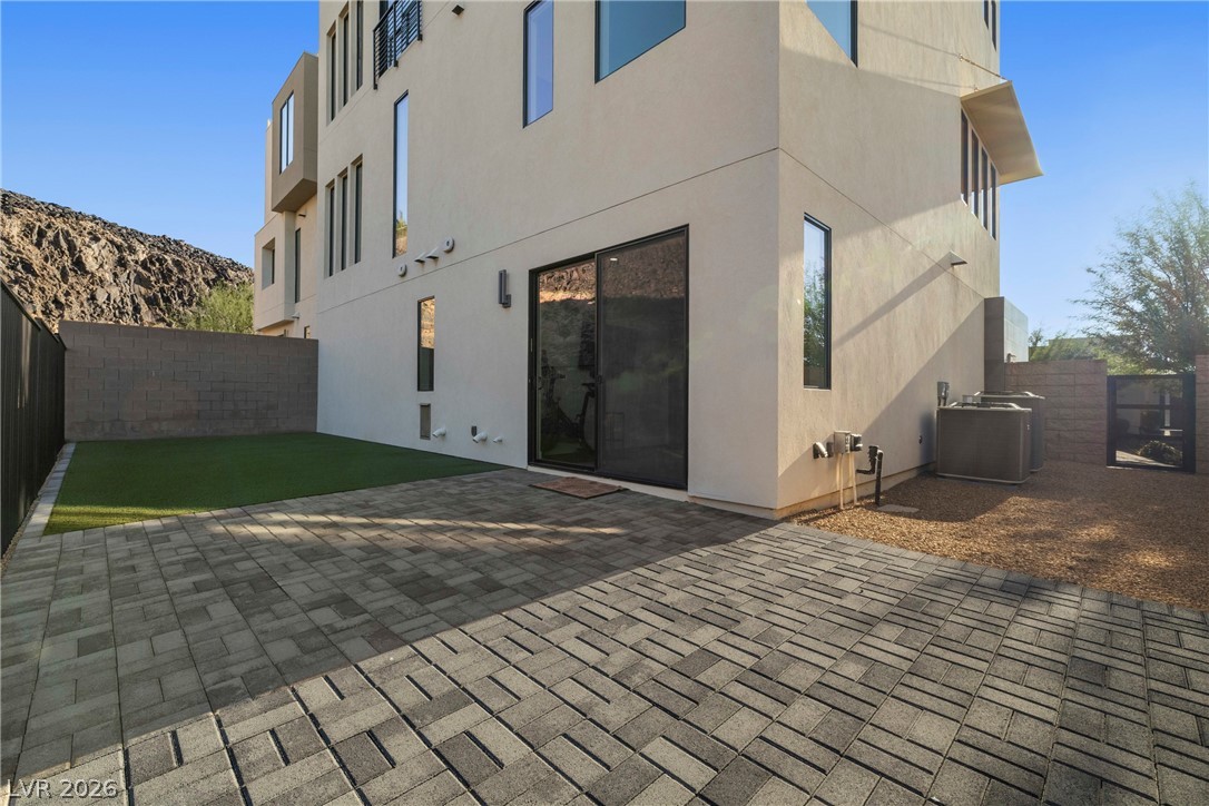 442 Serenity Point Drive Property Photo 44