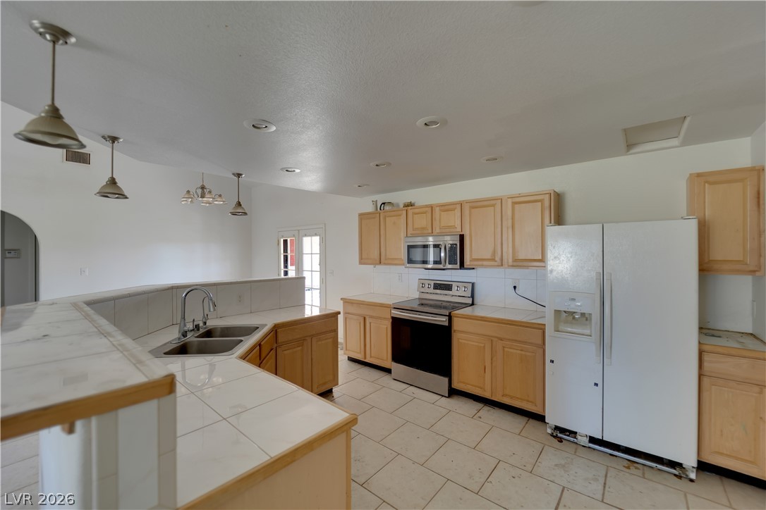 641 Shady Lane Property Photo 39