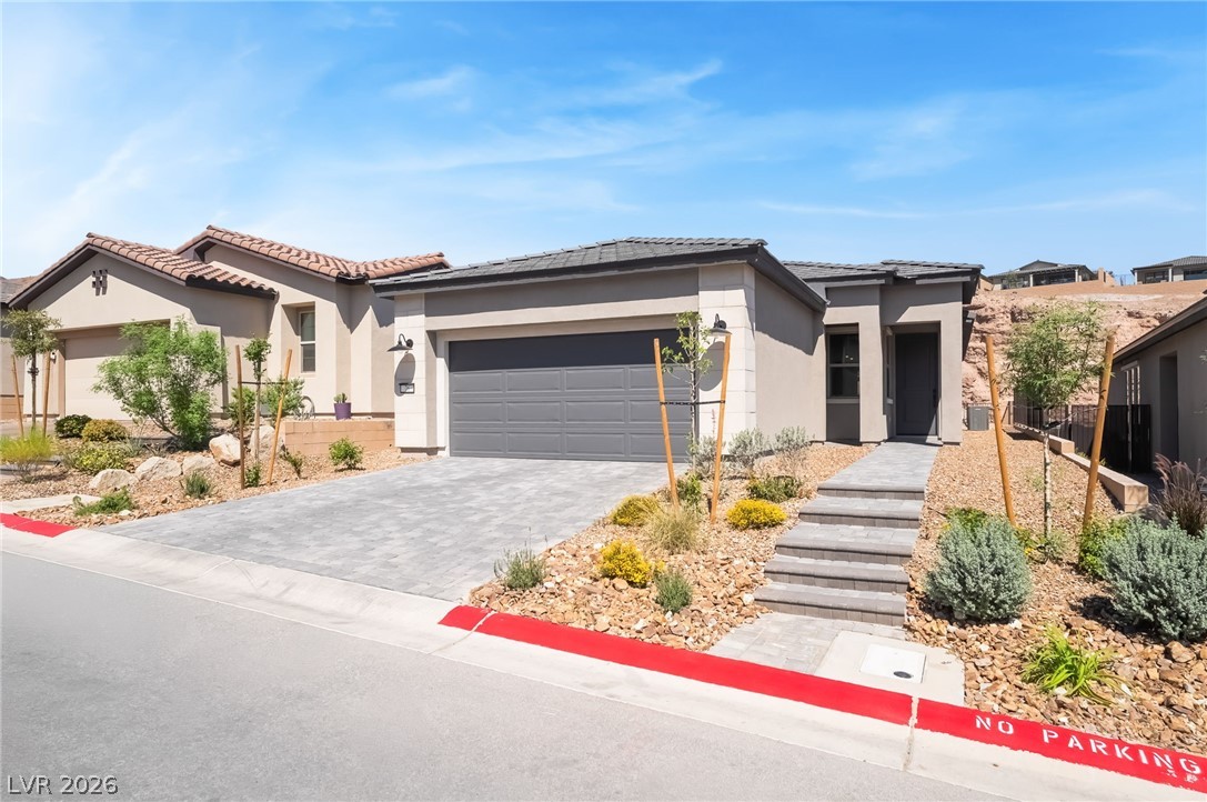 76 Crimson Cactus Avenue Property Photo 1