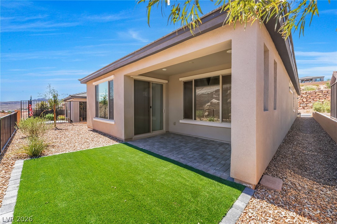 76 Crimson Cactus Avenue Property Photo 4