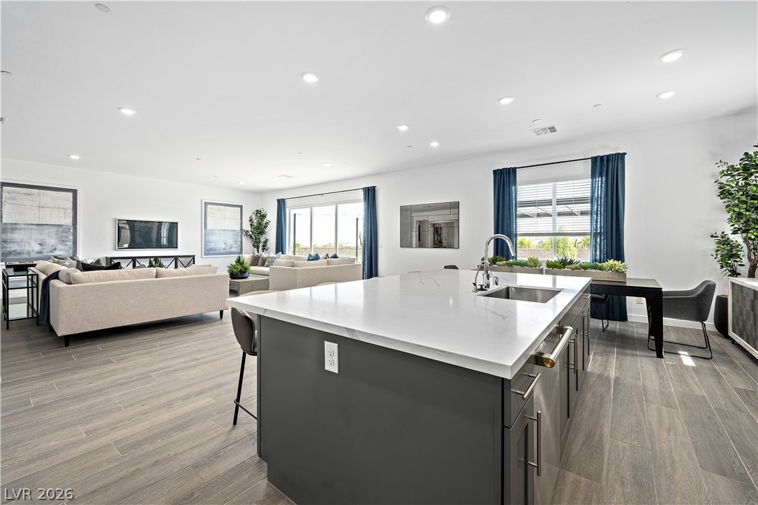 234 Bellevue Grove Avenue Property Photo 8