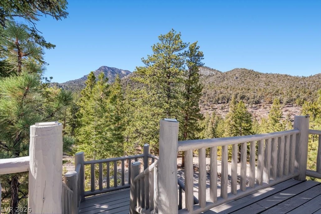 5265 Whispering Deer Drive Property Photo 6