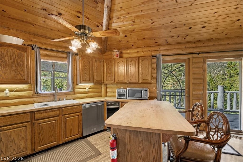 5265 Whispering Deer Drive Property Photo 13