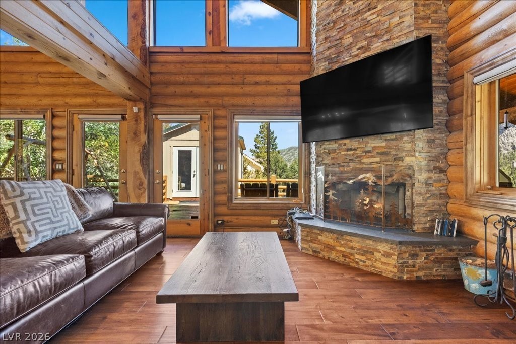 4947 Snow White Road Property Photo 11