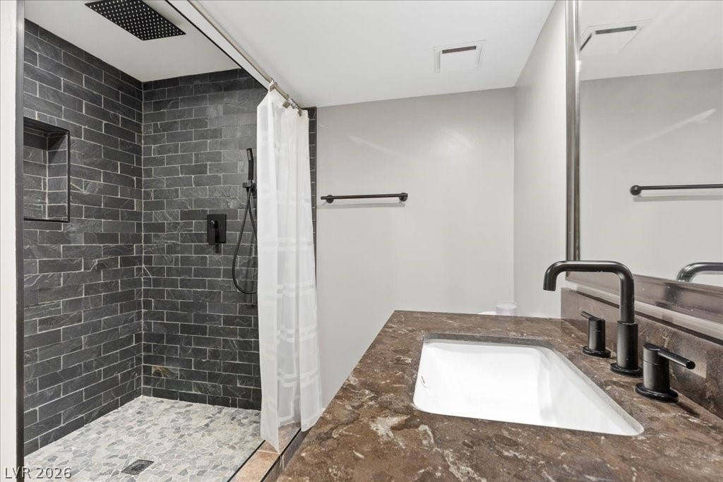4947 Snow White Road Property Photo 36