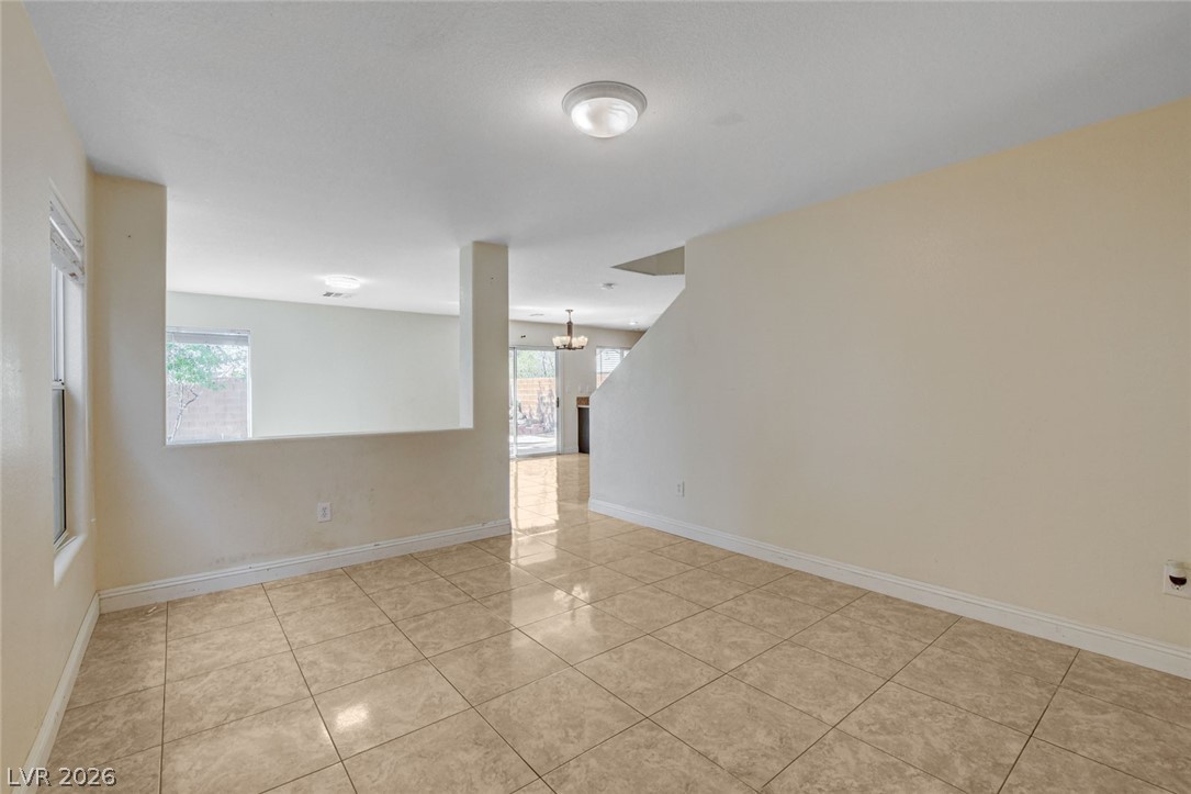 2621 Courlan Drive Property Photo 5