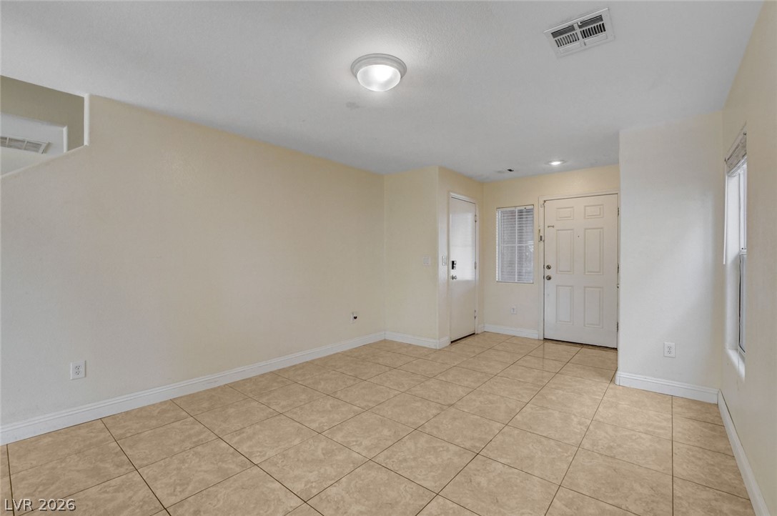 2621 Courlan Drive Property Photo 8