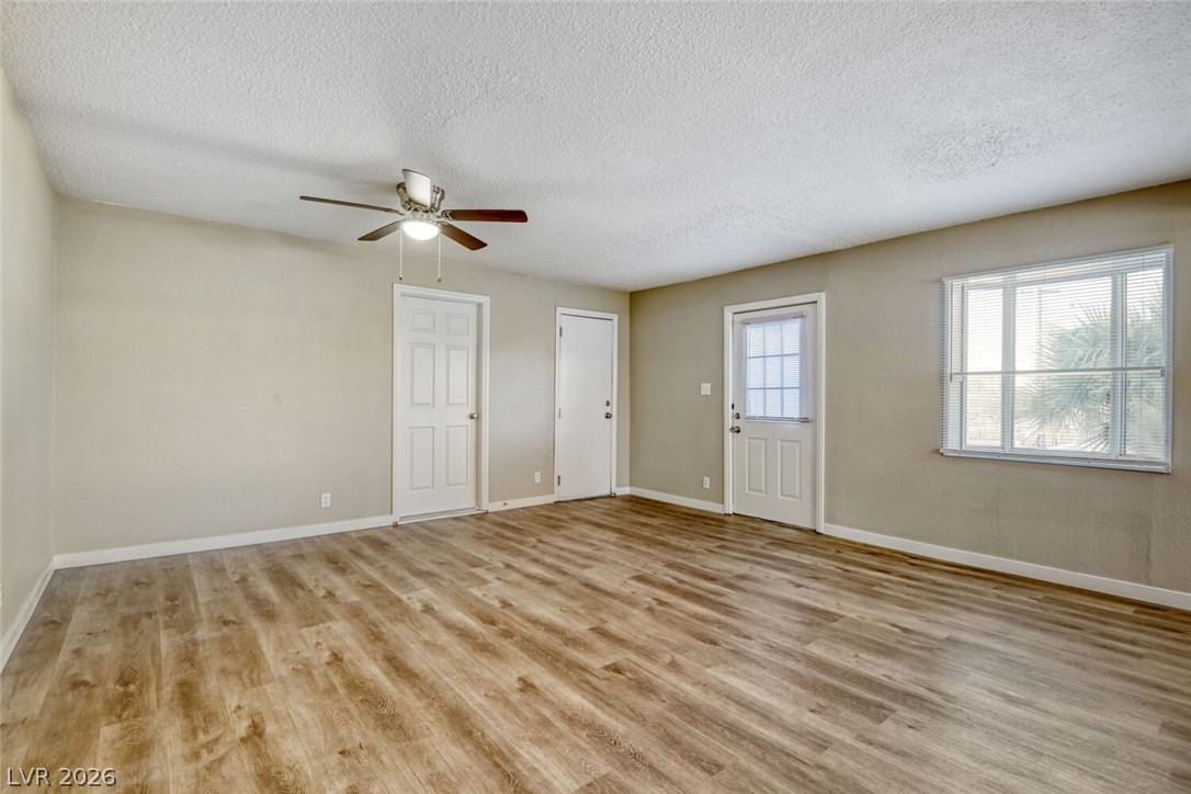 5808 South Lydia Drive Property Photo 6