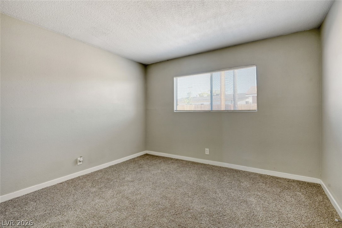 5808 South Lydia Drive Property Photo 12