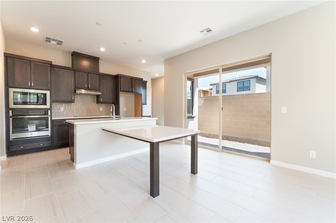 1749 Sparrow Nest Street Property Photo 14