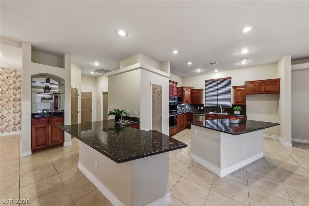 1104 Norellat Road Property Photo 13