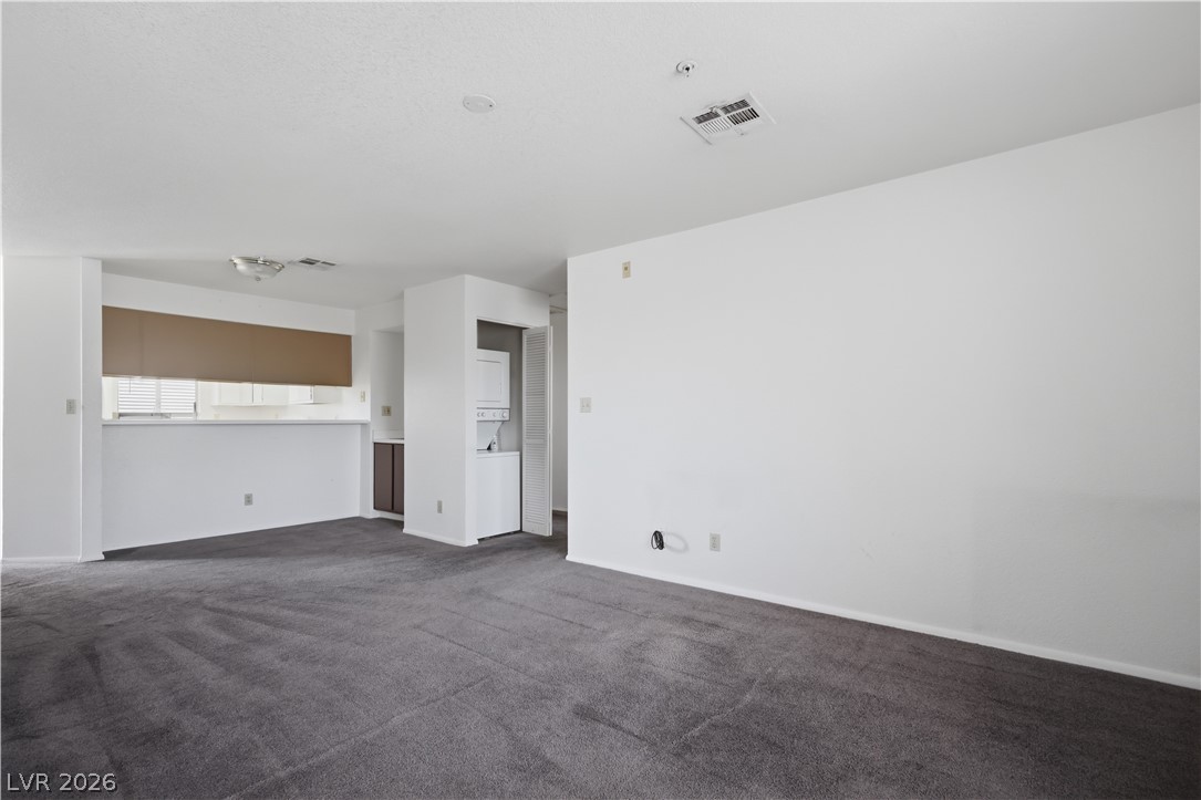 2072 Mesquite Lane 201 Property Photo 4